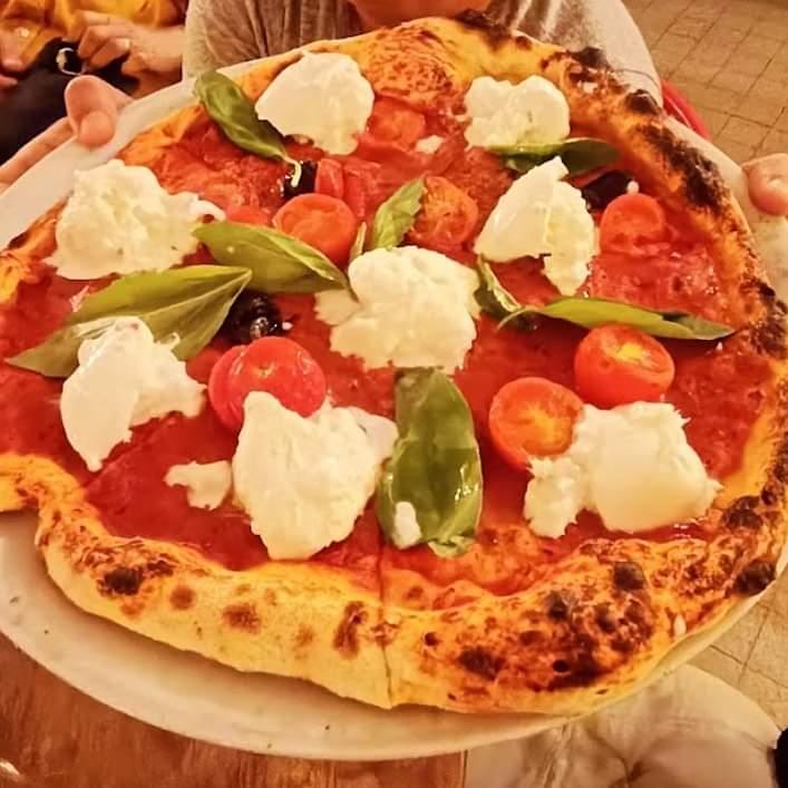 Pizza Bufflonne